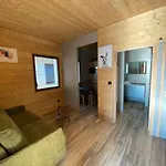 World Hotel 3*