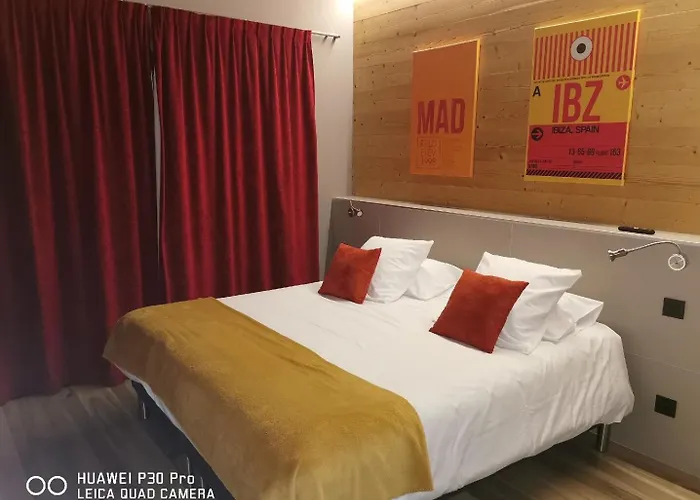 Hotel World