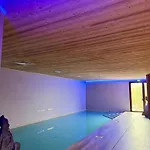 Szálloda World 3*